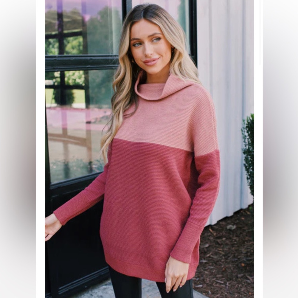RD Style Nancy Color Block Sweater Ottoman Sangria